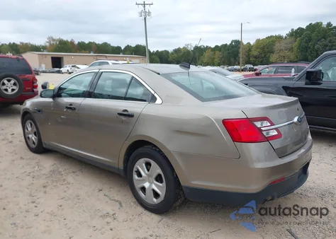 2018 Ford Police Interceptor из США, поврежденный, VIN 1FAHP2MK7JG114534